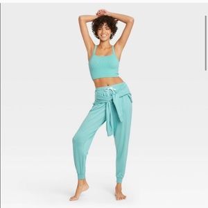 Colsie bralette / crop top